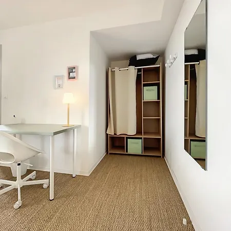 L'oustal Amans Rodat Апартаменты