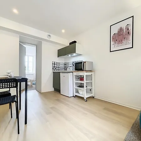 L'oustal Amans Rodat Апартаменты *