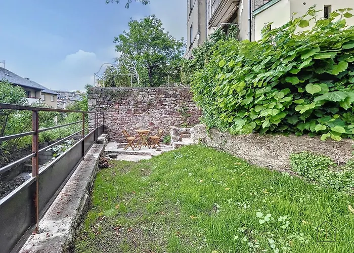 L'oustal Amans Rodat * Ροντέζ